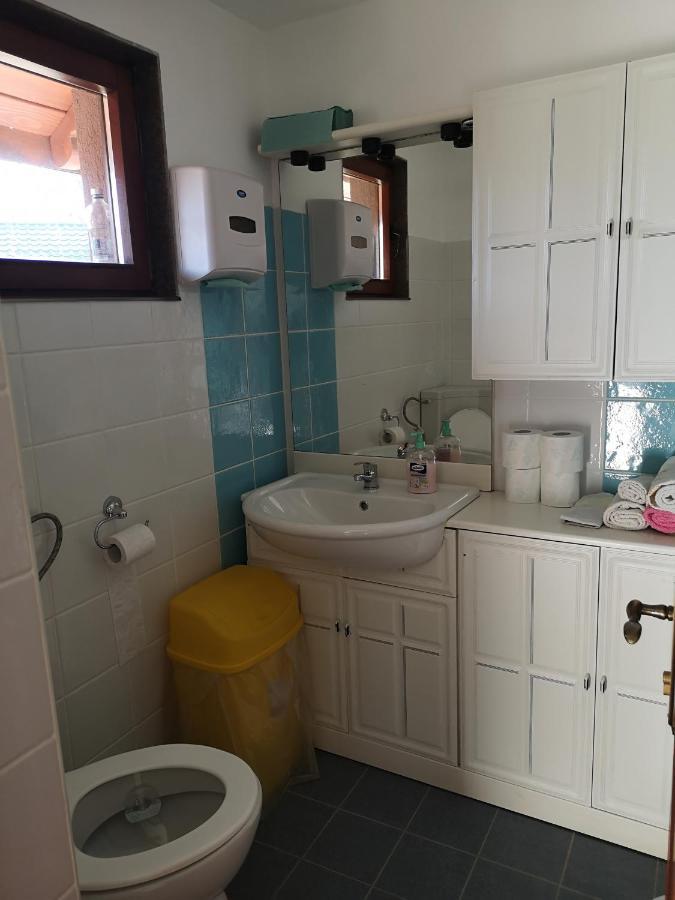 Casa Gotika Guest House Vama  Bagian luar foto