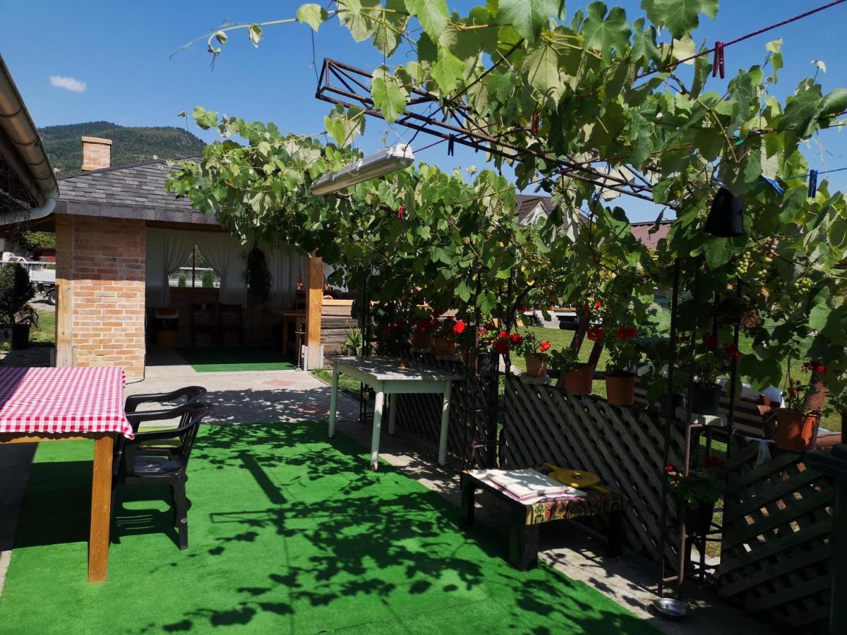 Casa Gotika Guest House Vama  Bagian luar foto